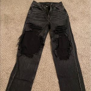 Women’s black American Eagle baggy high rise jeans